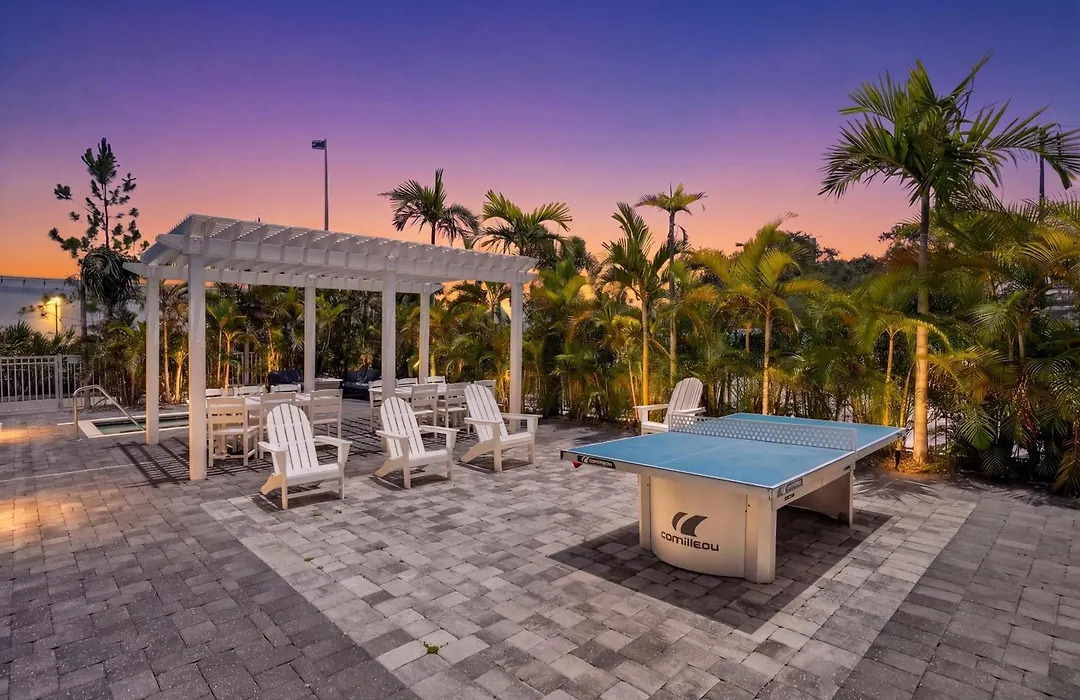 Kompose Boutique Hotel Sarasota-1