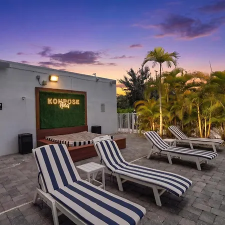 Kompose Boutique Hotel Sarasota-2